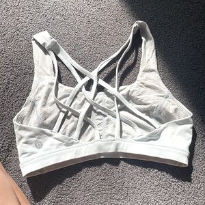Lululemon light baby blue sports bra 6